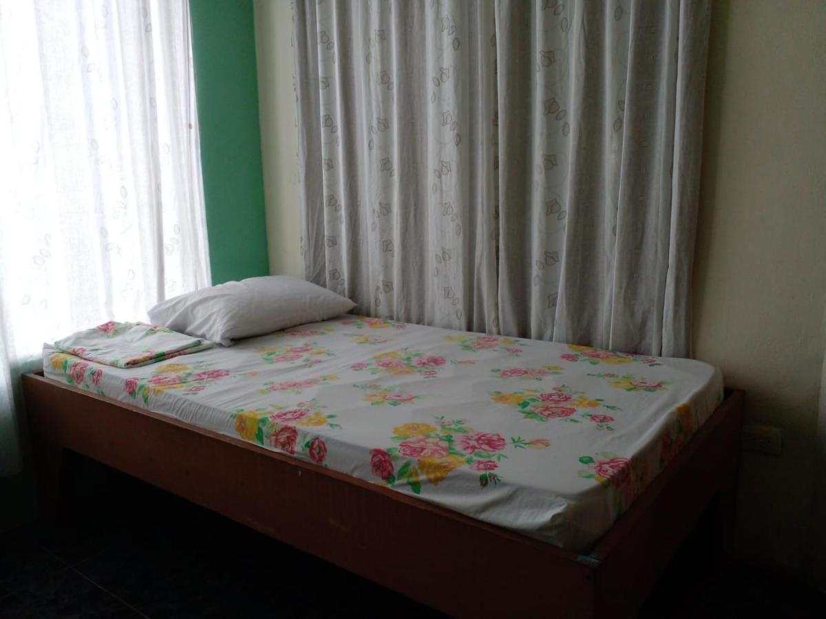 La Pension Backpackers La Fortuna 外观 照片