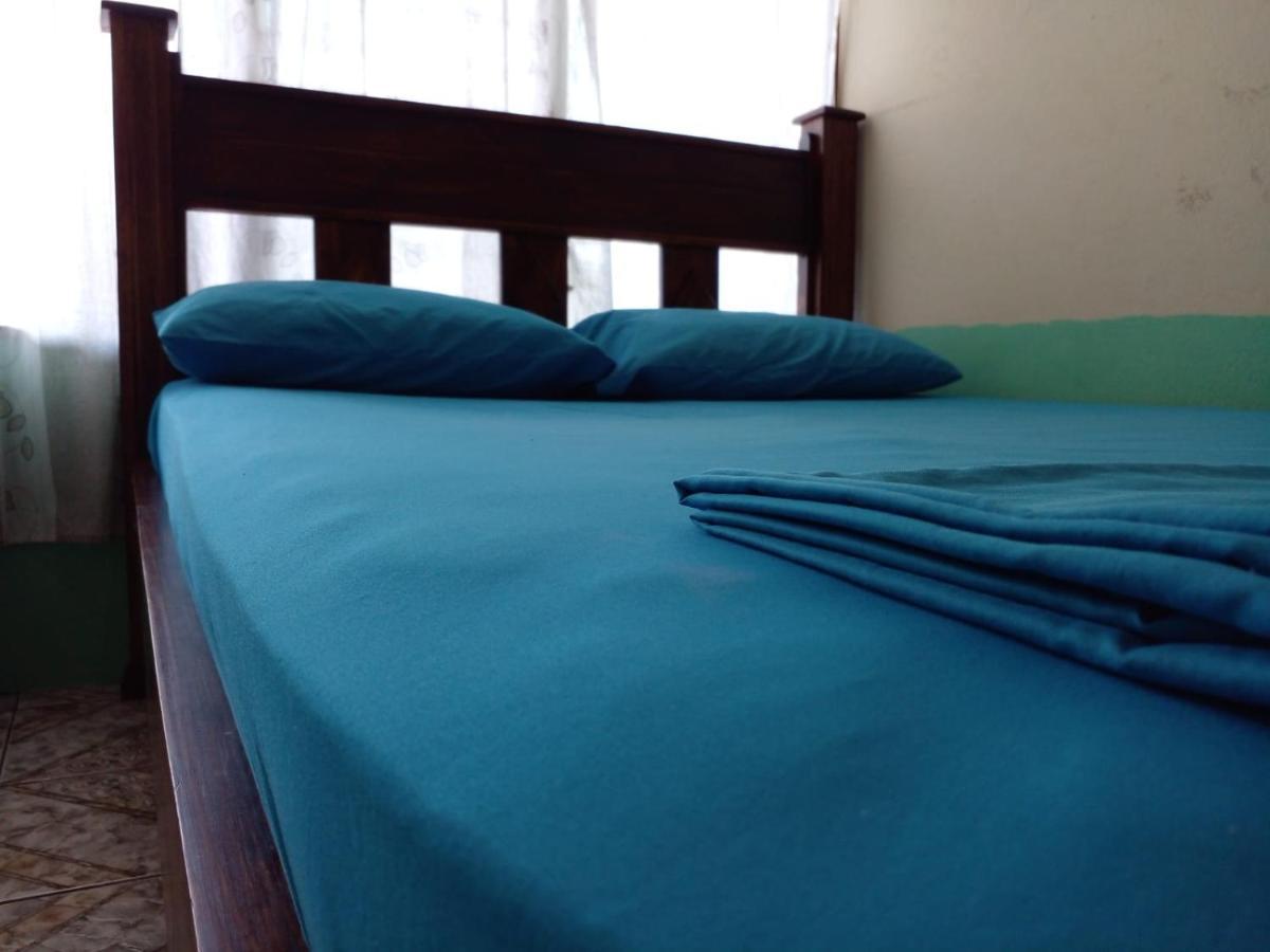 La Pension Backpackers La Fortuna 外观 照片